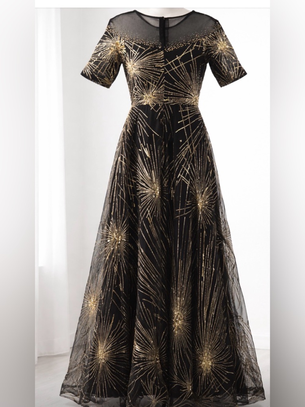 Women's Formal Black Dress with Gold Sparkle Detailing. Semi-Custom. NWOT.